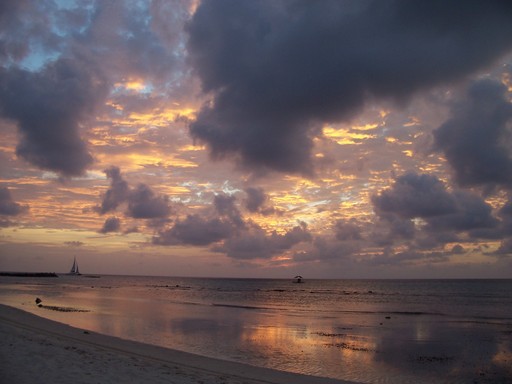  Sunset from Aruba's northwest shore