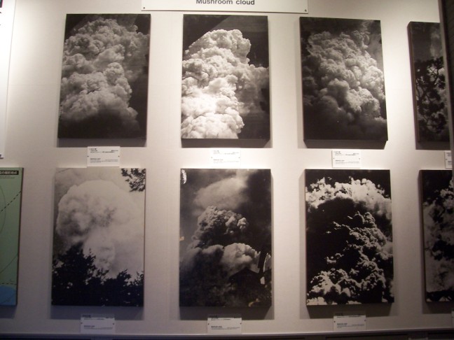  Pictures of the mushroom cloud taken from around Hiroshima