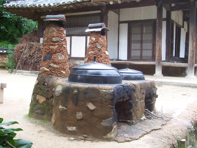 Stove and cooking pots for government workers.