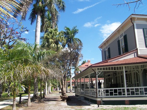 The guest house is in the foreground, with Edison's house behind.