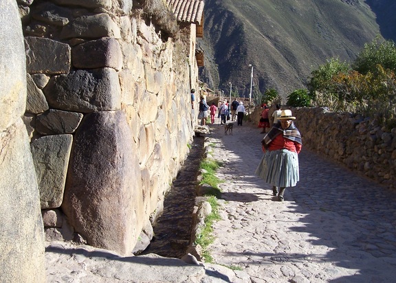 Ancient aqueduct still operational; Ollantaytambo