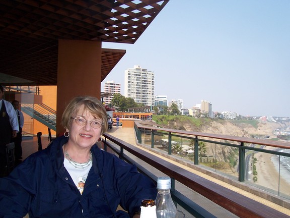 Susan enjoying lunch at the El Templo, Larcomar, Lima