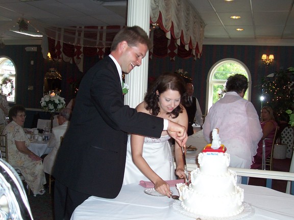 Cutting the cake is a joint project