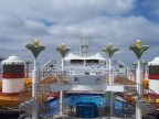  The top deck pool on the Norwegian Star