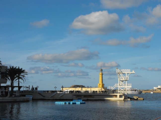  Alexandria's seaside