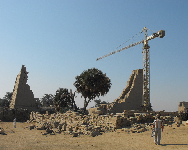  Modern crane to restore ancient ruin, Karnak Temple