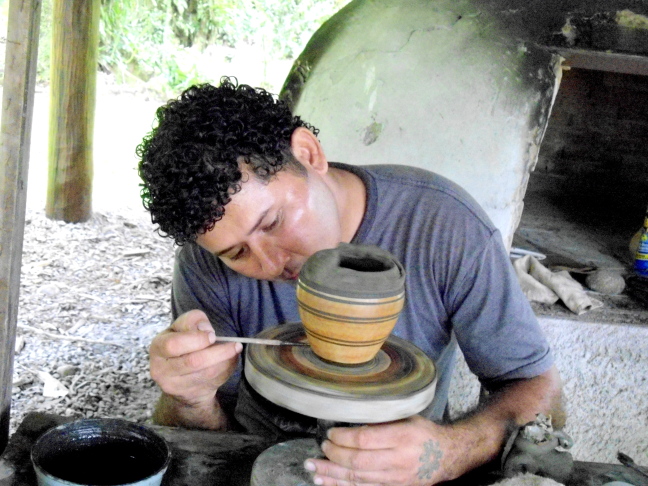  Potter Johnny at work using hand-turned wheel, Costa Rica