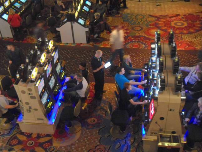  The guy with the laptop was interviewing slots players at the Rio. I wonder why