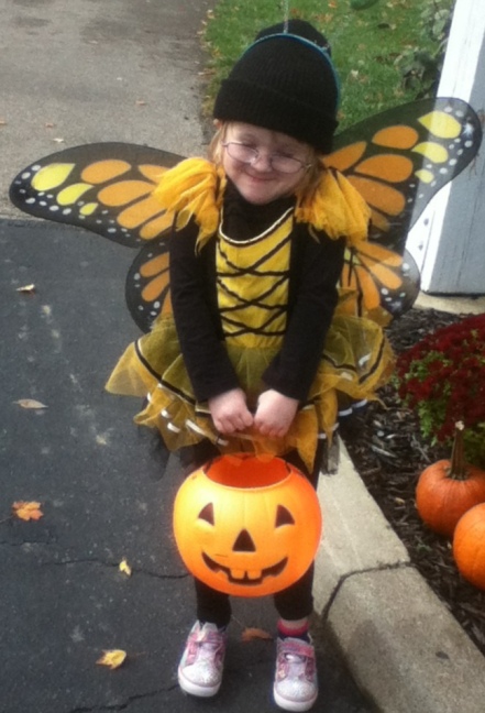  Busy bee Lindsay ready for Halloween, 2012