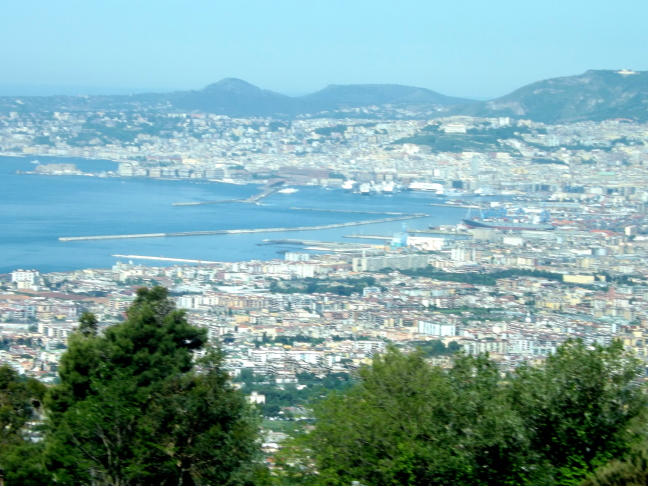  Climbing Vesuvius (Dewald)