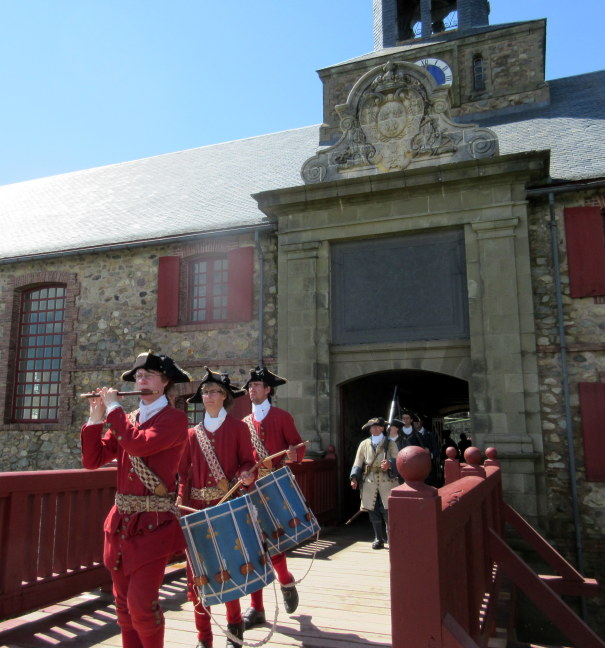 Noonday parage with fife and drums, female drill sergeant,King's Bastion