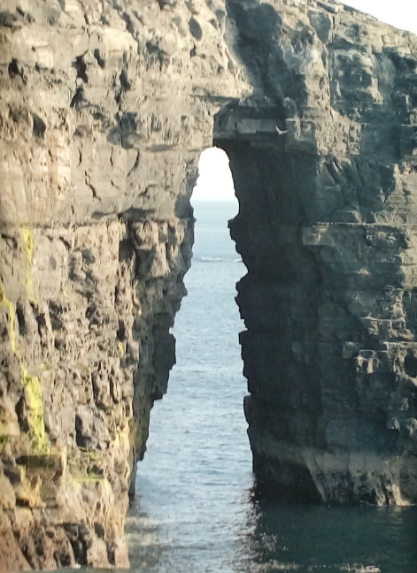 Rock arch, Cliffs of Moher