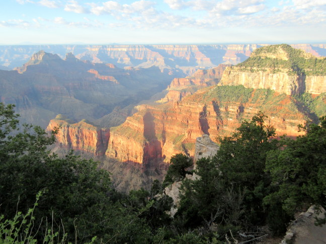 Sunrise, north rim