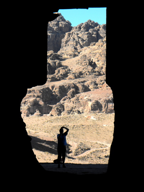  Marvelling at the wonders of Petra